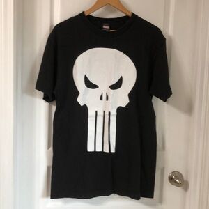 MARVEL PUNISHER TEE SHIRT SZ L